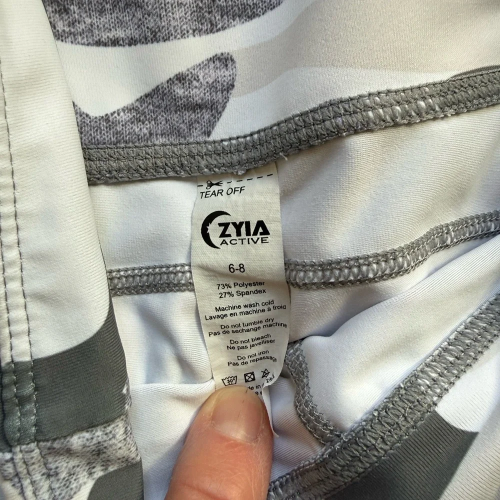 Zyia Active Camo High Rise Leggings 6-8 Athletic Workout - Picture 8 of 9